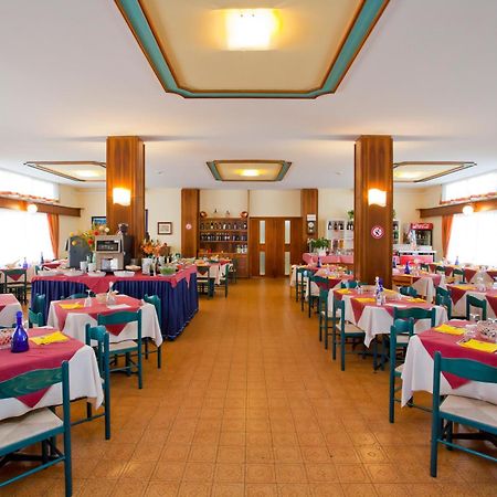 Hotel Bettina Lido di Jesolo Eksteriør billede