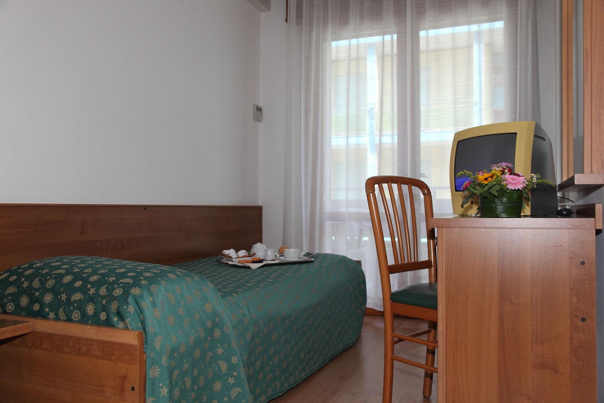 Hotel Bettina Lido di Jesolo Eksteriør billede
