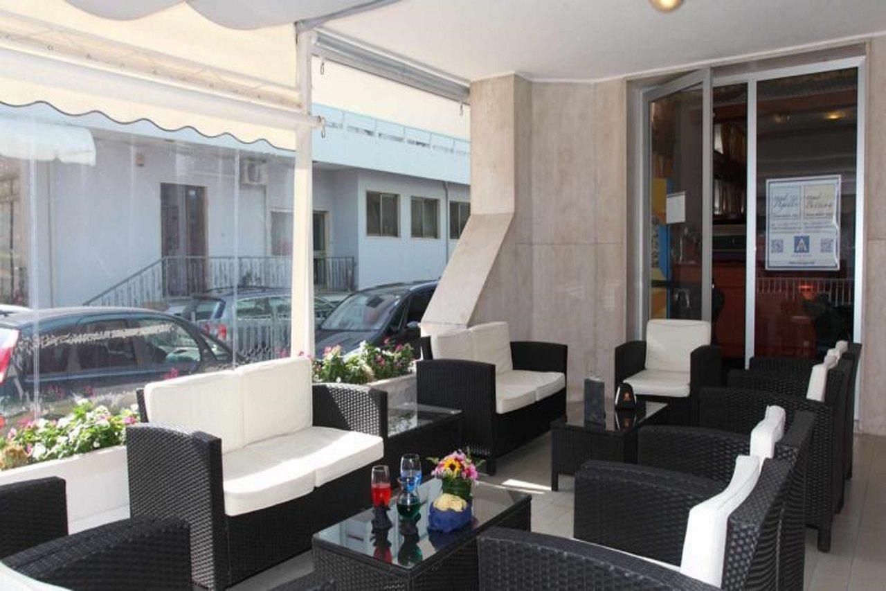 Hotel Bettina Lido di Jesolo Eksteriør billede